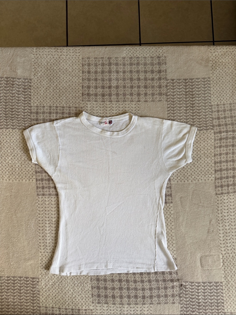 Women's White Short-Sleeve Crewneck Tee